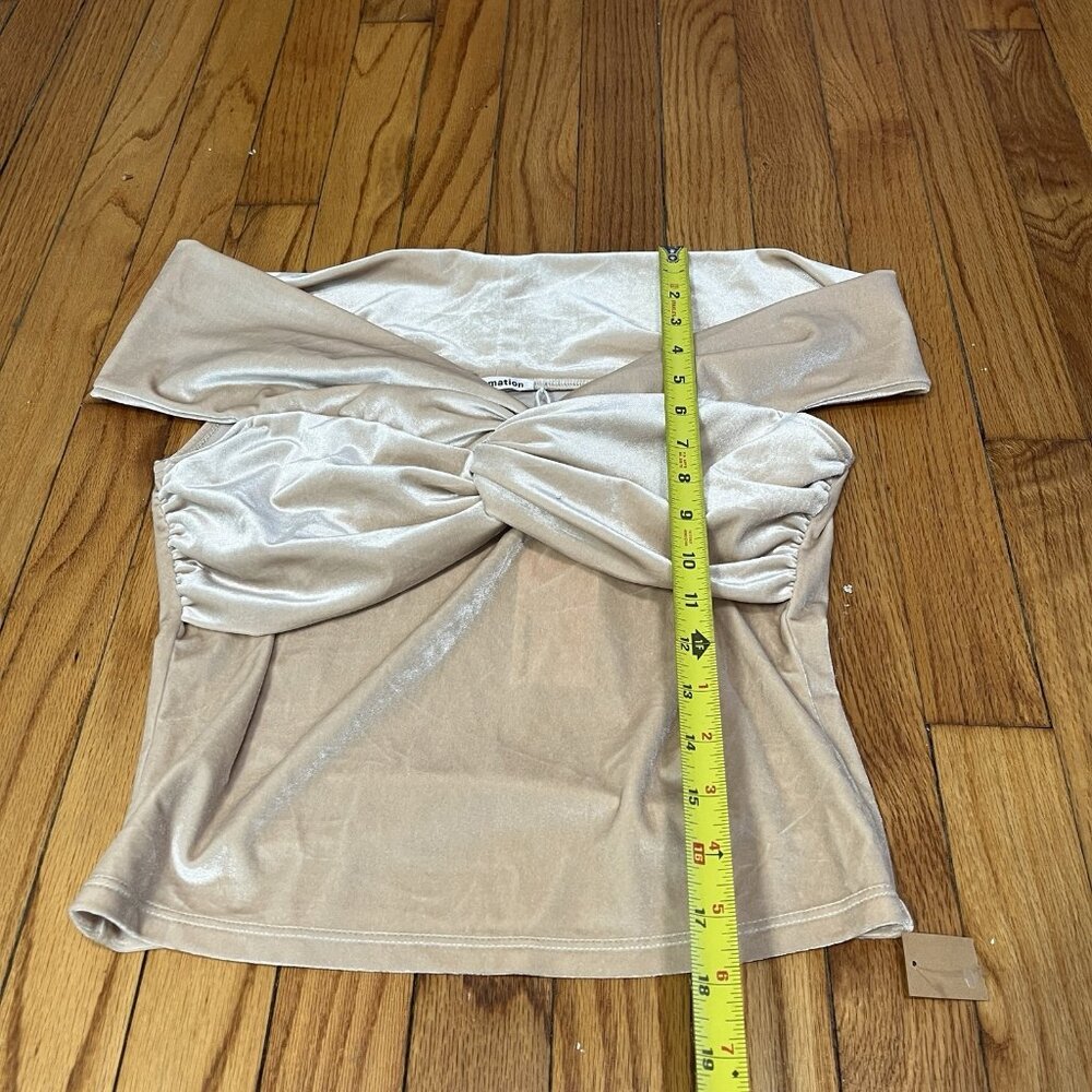 Reformation Beige Twisted Off-Shoulder Ruched Top NWT - Picture 6 of 7